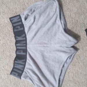 Bnwot pink Victoria's secret shorts sz small